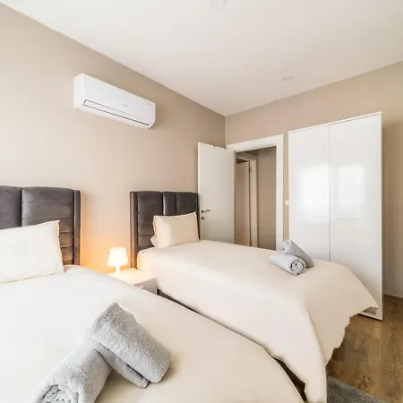 Central With Shared Pool In Muratpasa * Antalya
